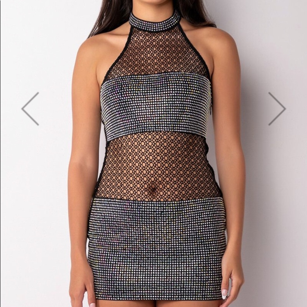 Beautiful  Halter Top Rhinestone Mini Dress - Picture 3 of 7